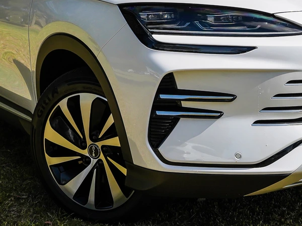2026 Byd Sealion 6 Premium Extended Range Hybrid 4WD