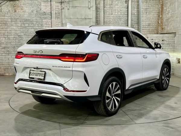 2025 BYD Sealion 6 Premium Hybrid AWD