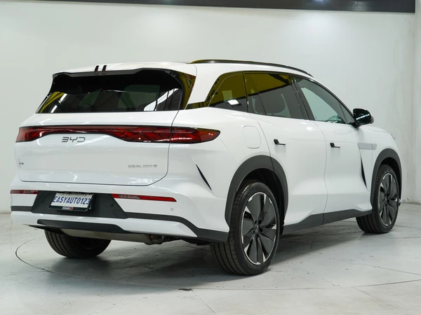 2025 Byd Sealion 8 Premium AWD Hybrid