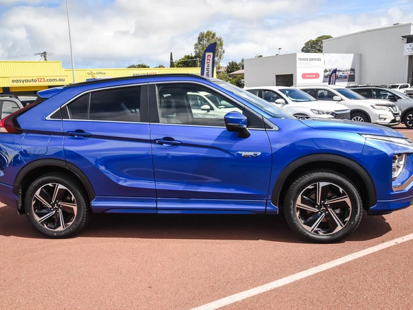 2023 Mitsubishi Eclipse Cross PHEV Exceed Hybrid AWD