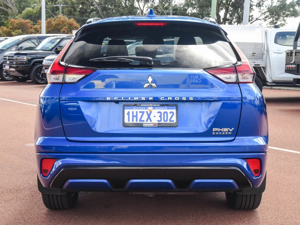 2023 Mitsubishi Eclipse Cross PHEV Exceed Hybrid AWD