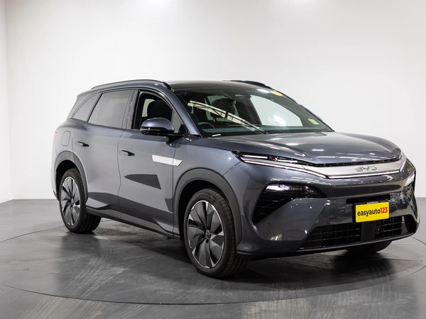 2026 Byd Sealion 8 Performance AWD Electric Hybrid