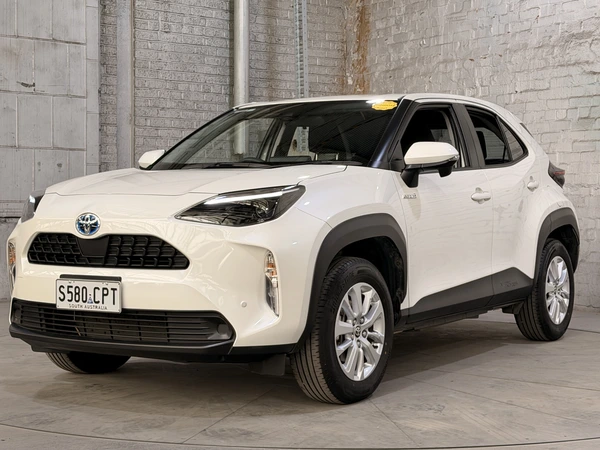 2022 Toyota Yaris Cross GX Hybrid CVT FWD