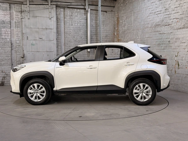 2022 Toyota Yaris Cross GX Hybrid CVT FWD