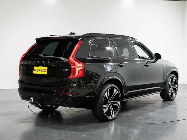 2025 Volvo XC90 Ultra T8 Plug-In Hybrid AWD Automatic