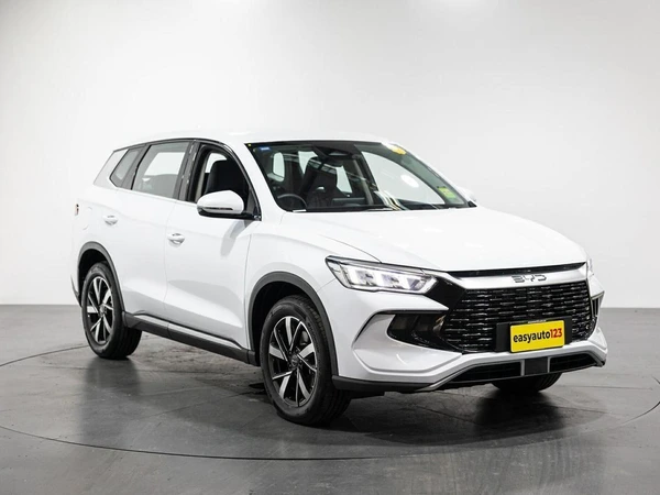 2026 Byd Sealion 5 Luxury Hybrid AWD 6-Speed Automatic