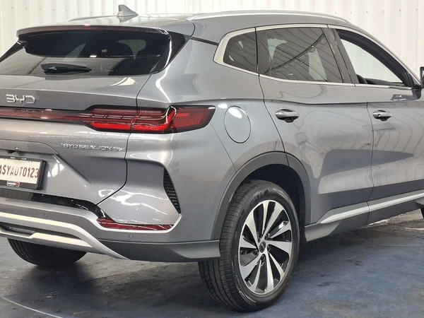 2025 Byd Sealion 6 Platinum Electric All-Wheel Drive Hybrid