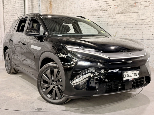 2026 BYD Sealion 8 Hybrid AWD Automatic