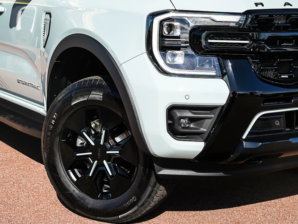 2025 Ford Ranger PHEV Stormtrak Hybrid 4WD Automatic