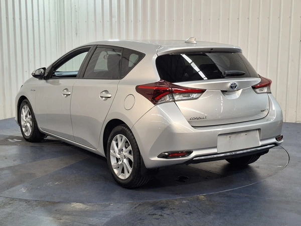 2018 Toyota Corolla Hybrid Automatic Front Wheel Drive