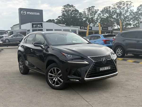 2020 Lexus NX NX300h Luxury Hybrid AWD