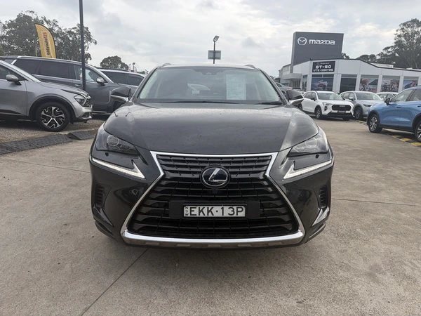 2020 Lexus NX NX300h Luxury Hybrid AWD