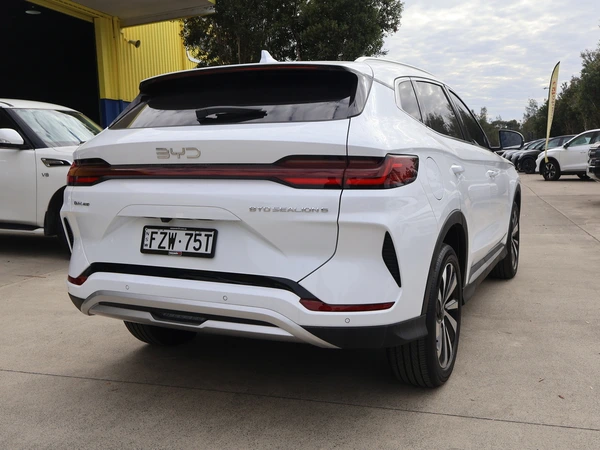 2025 Byd Sealion 6 Premium Electric AWD