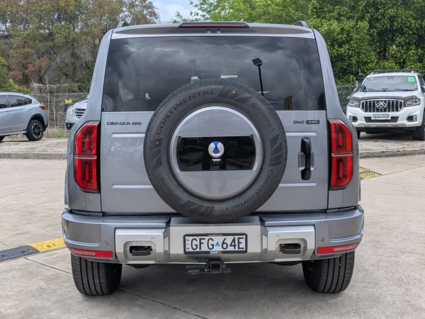 2025 Denza B5 Hybrid 4WD Automatic