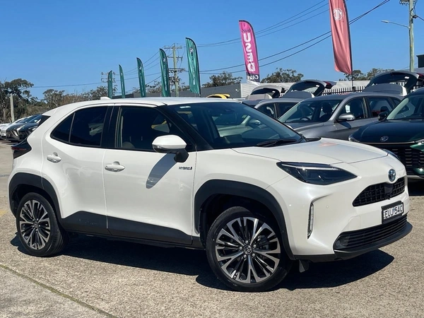 2022 Toyota Yaris Cross Urban Hybrid FWD Automatic