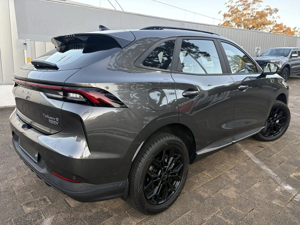 2026 Forthing Taikon 5 REEV Exclusive Plug-in Hybrid Automatic