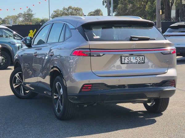 2025 Mg Hs Hybrid+ Excite Front-Wheel Drive Automatic