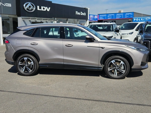 2025 Mg Hs Hybrid+ Excite Front-Wheel Drive Automatic