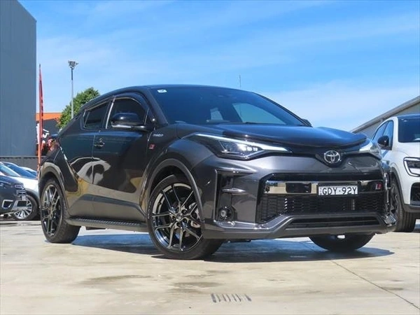 2021 Toyota C-HR GR Sport Hybrid Front Wheel Drive