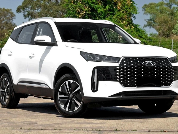 2025 Chery Tiggo 4 Hybrid urban Automatic