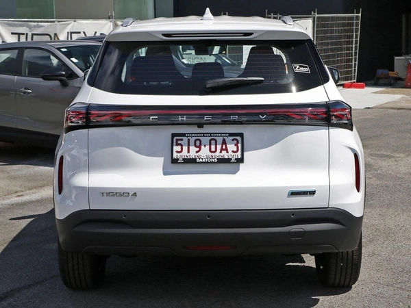 2025 Chery Tiggo 4 Hybrid Luxury 6-Speed Manual
