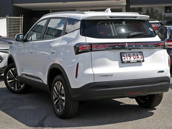 2025 Chery Tiggo 4 Hybrid Luxury 6-Speed Manual