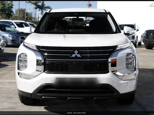 2024 Mitsubishi Outlander PHEV ES ZM Automatic 4WD