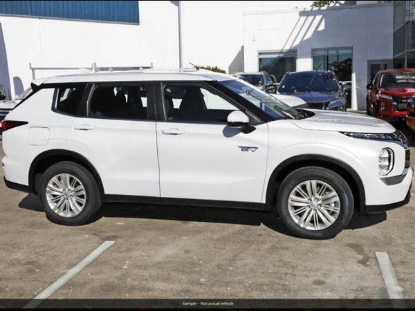 2024 Mitsubishi Outlander PHEV ES ZM Automatic 4WD
