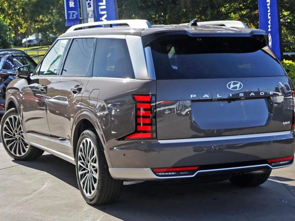 2026 Hyundai Palisade Calligraphy Hybrid Automatic