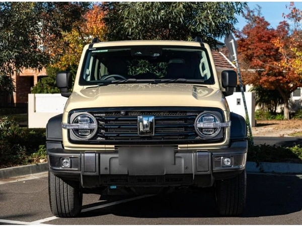 2026 Great Wall Tank 300 Lux Hi4-T PHEV 4WD Automatic