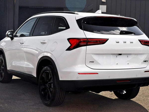 2026 Gwm H6 White Automatic Hybrid
