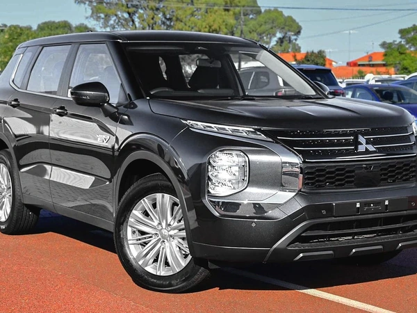 2025 Mitsubishi Outlander PHEV ES ZM 4WD Automatic