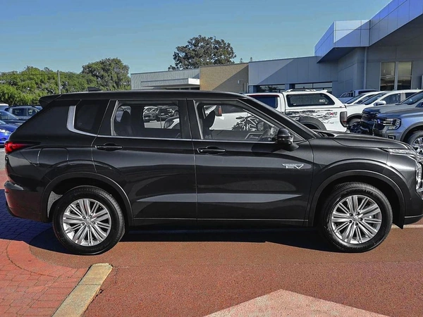 2025 Mitsubishi Outlander PHEV ES ZM 4WD Automatic