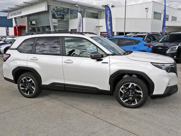 2025 Subaru Forester Hybrid S6 AWD Apple CarPlay Android Auto