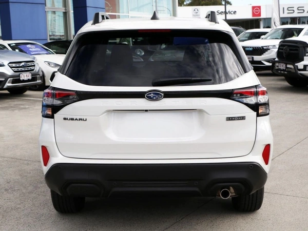 2025 Subaru Forester Hybrid S6 AWD Leather Seats Bluetooth Connectivity