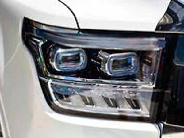 2026 Great Wall Motor Tank 500 Ultra Hi4-T PHEV 4WD Automatic 2.0L Turbo Engine 5-Seater