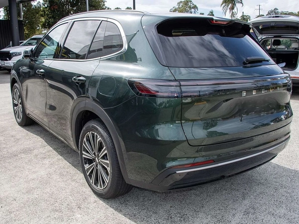 2026 Geely Starray Inspire P145 Plug-in Hybrid Electric Vehicle Automatic