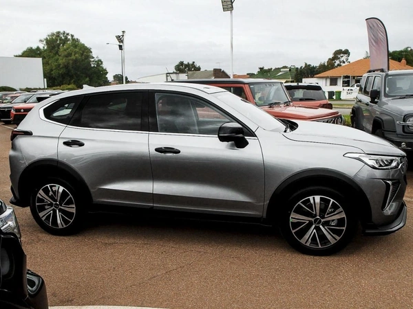 2026 Gwm Jolion Lux Hybrid Automatic