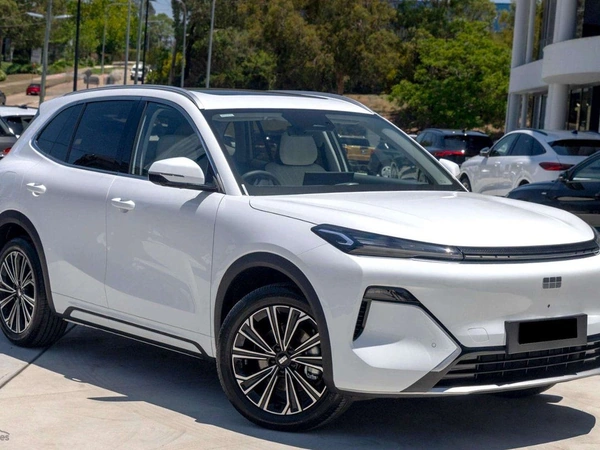 2026 Geely Starray Inspire P145 Plug-In Hybrid AWD