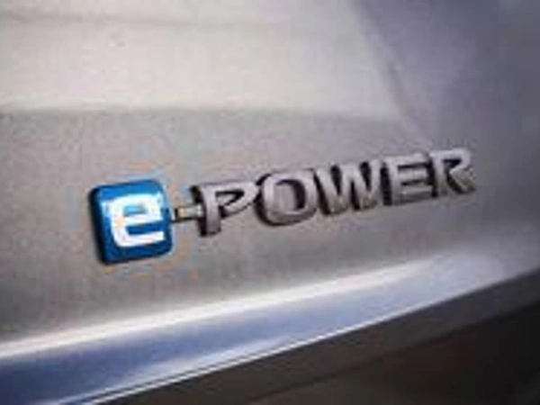 2026 Nissan X-TRAIL Ti e-POWER AWD Hybrid Automatic