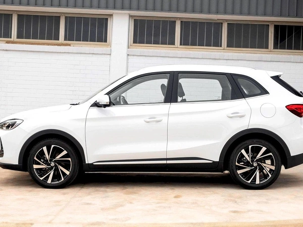 2026 Mg Zs Essence Hybrid+ Automatic