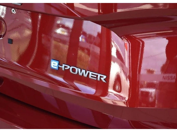 2025 Nissan X-TRAIL Ti e-POWER AWD Automatic