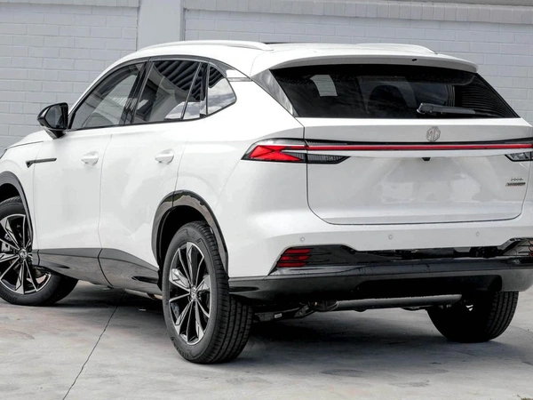 2025 Mg Hs Hybrid+ Essence Automatic Front Wheel Drive