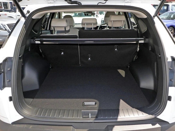 2026 Hyundai Tucson Hybrid Highlander NX4.V4 2WD Automatic