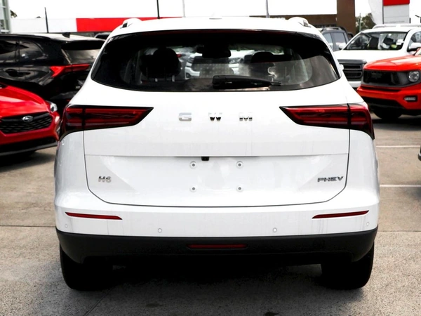 2026 Great Wall Motors H6 Lux PHEV Automatic 4WD with 2.0L Turbo Engine