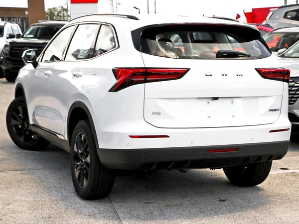 2026 Great Wall Motors H6 Lux PHEV Automatic 4WD with 2.0L Turbo Engine