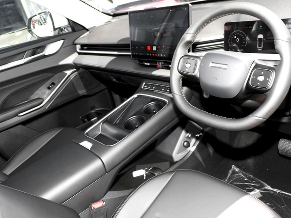 2026 Great Wall Motors H6 Lux PHEV Automatic 4WD with 2.0L Turbo Engine