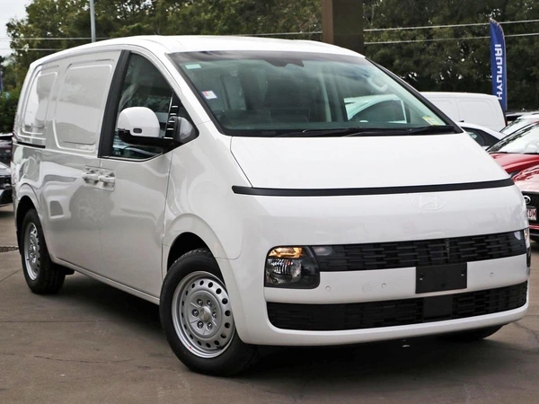 2026 Hyundai Staria Load Hybrid US4.V4 Automatic