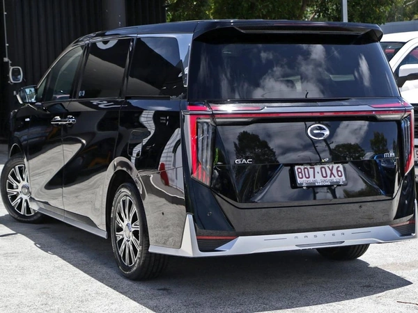 2025 GAC M8 PHEV Luxury Automatic 7 Seats