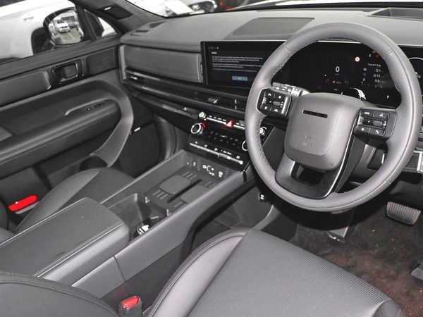2025 Hyundai Santa Fe Hybrid Calligraphy MX5.V2 AWD Automatic